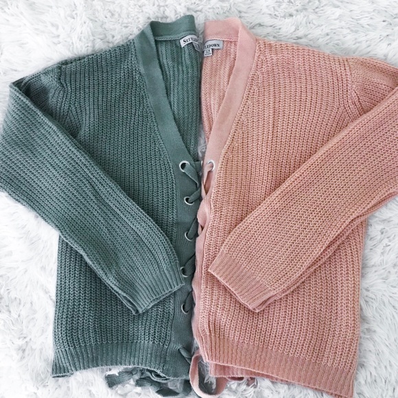 Peach full lace up knit sweater - Picture 3 of 6